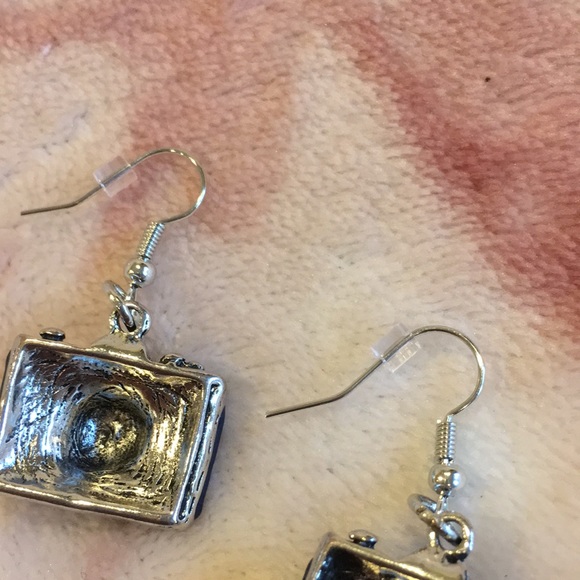 Camera Photography Fashion Earrings NWOT Handcrafted 1” wide X .50” tall. - Picture 7 of 12